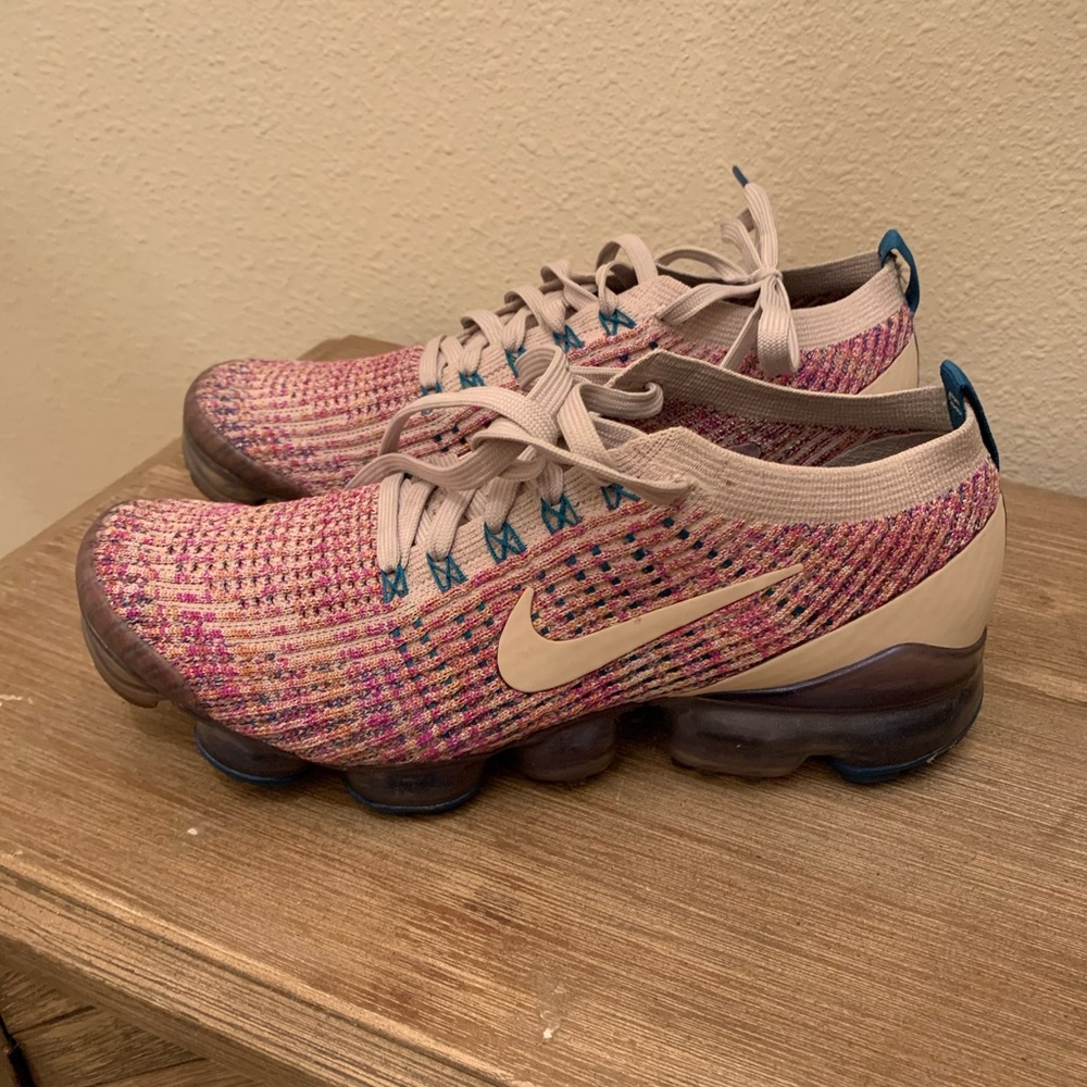Nike Vapormax size 9.5 women’s